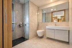 6 Derbyshire (D11), Condominium #570600771